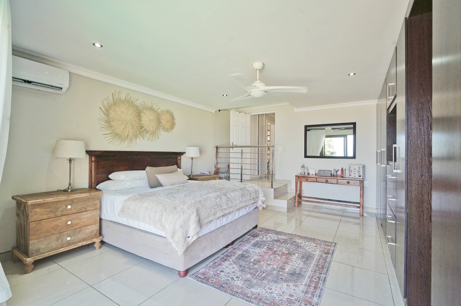 4 Bedroom Property for Sale in Winterstrand Eastern Cape
